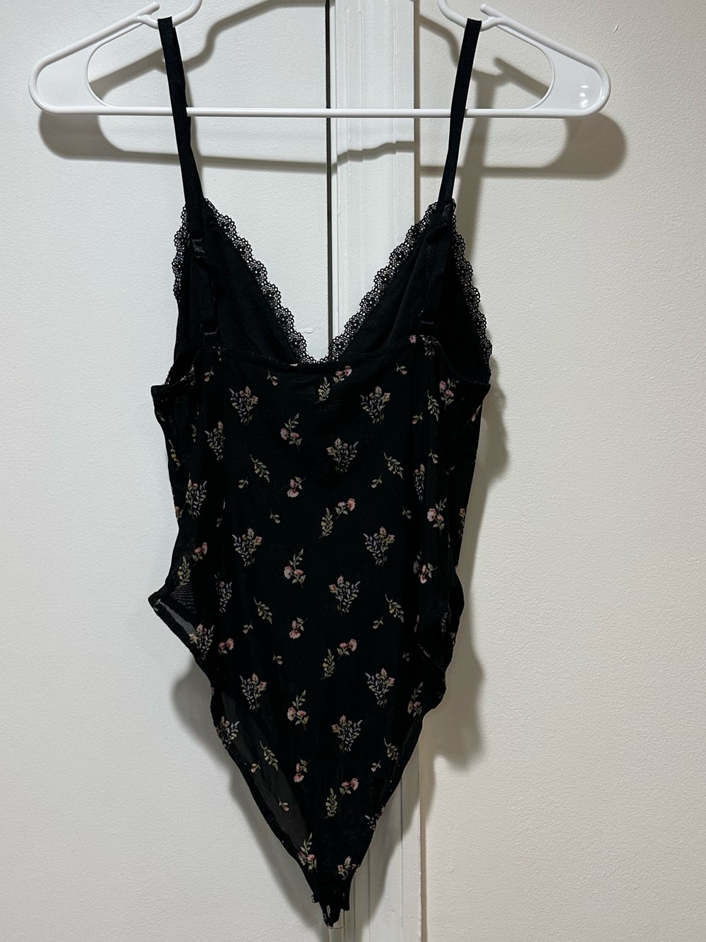 Forever 21 Black Floral Sheer Mesh Lace Bodysuit Teddy – Size S